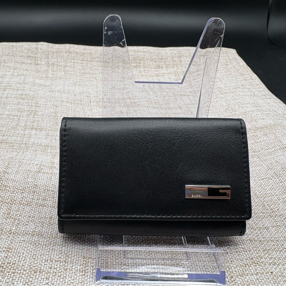 Gucci Black Leather Key Holder